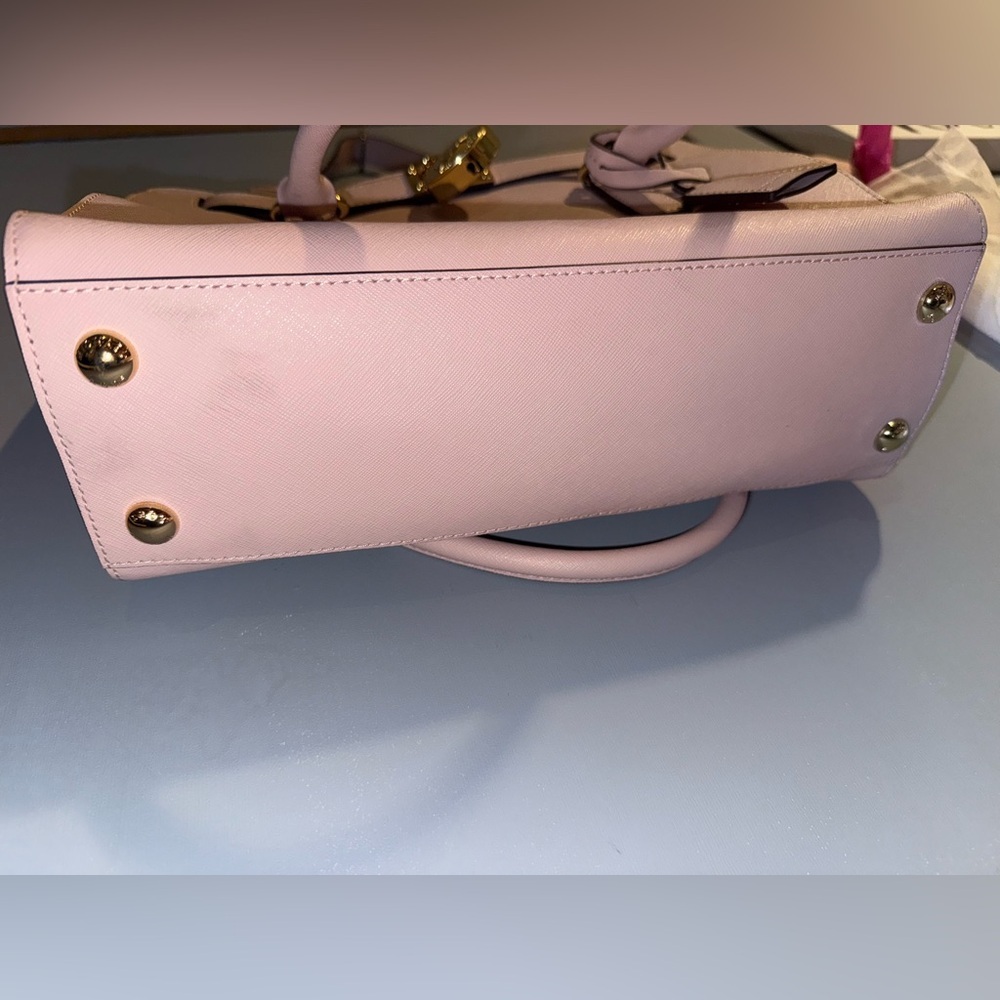 Michael Kors Hamilton Light Pink Satchel with Gold Hardware - Picture 12 of 14